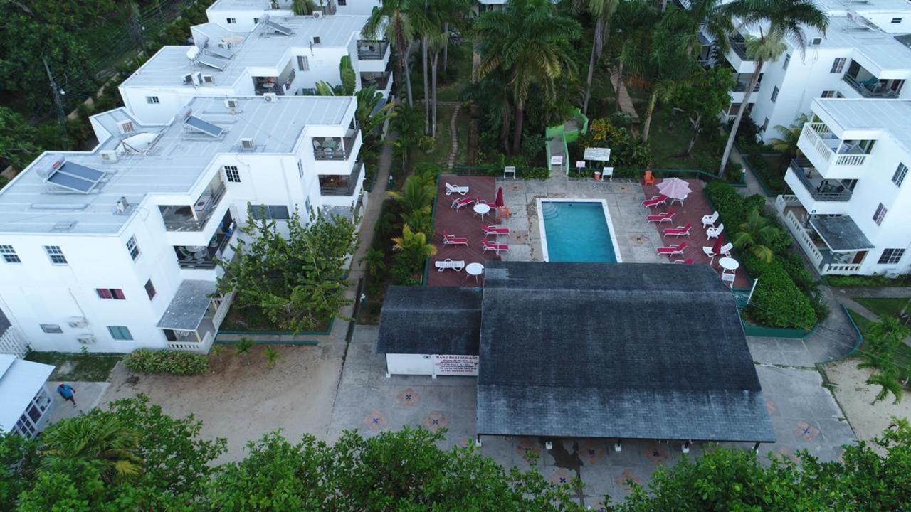 Negril Beach Club Condos Exteriör bild