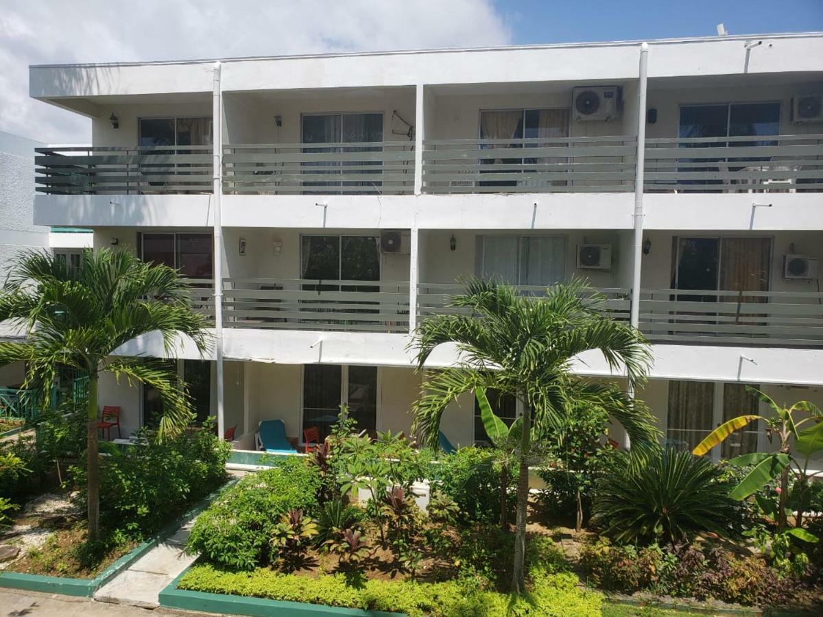 Negril Beach Club Condos Exteriör bild