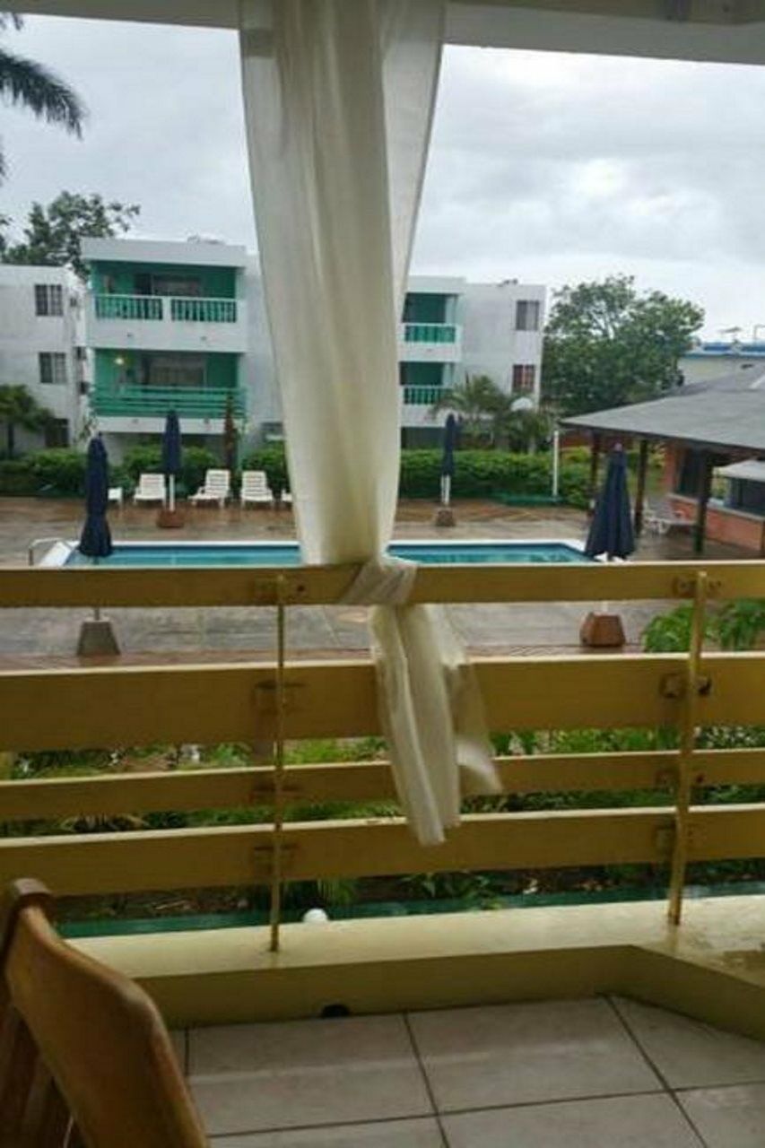 Negril Beach Club Condos Exteriör bild